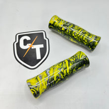 Load image into Gallery viewer, YELLOW CLUELESS ACRYLIC CONTOUR GRIP