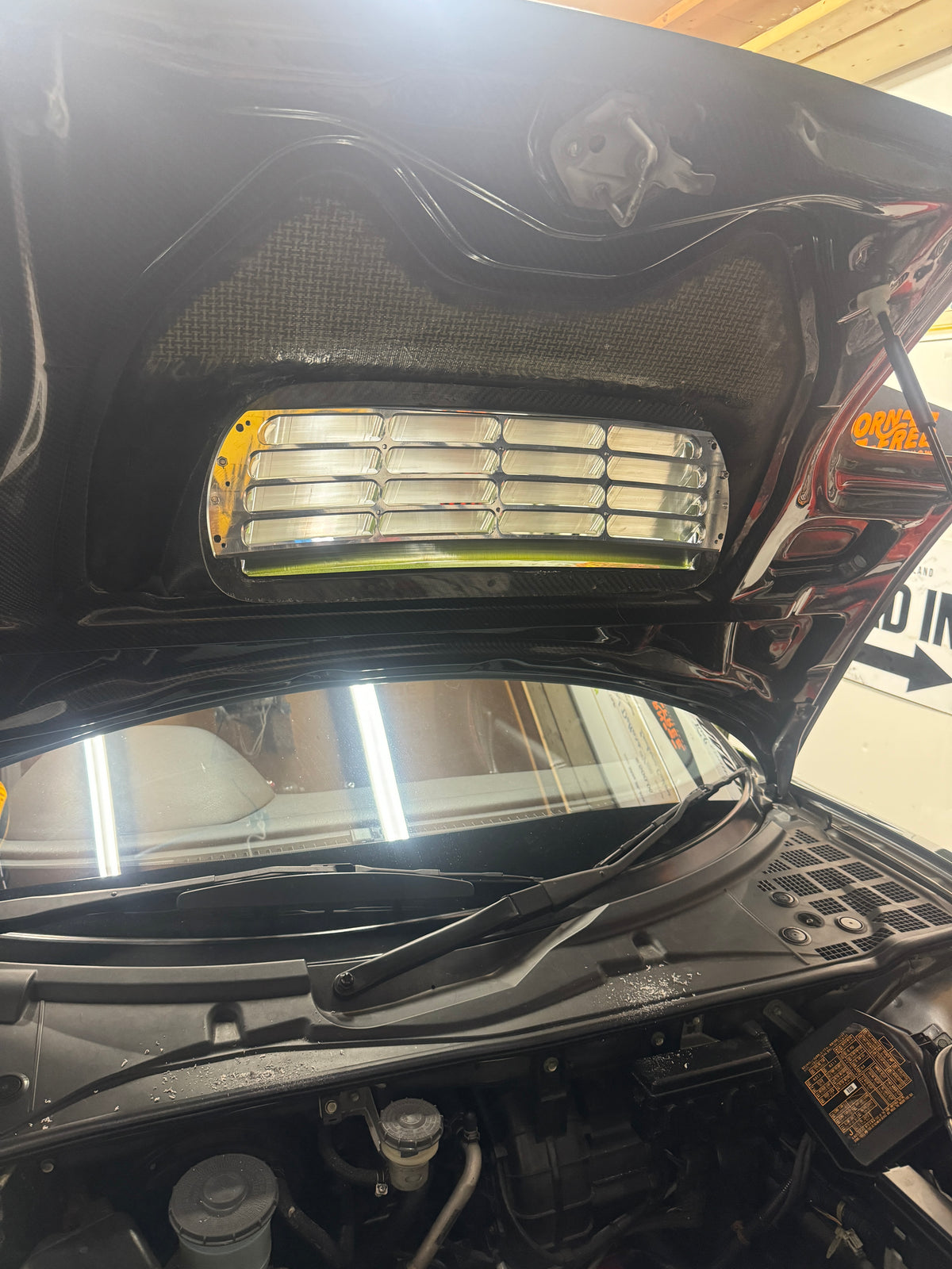 LOUVER / GRATE FOR DOWNFORCE NA1 TYPE-R DUCTED HOOD
