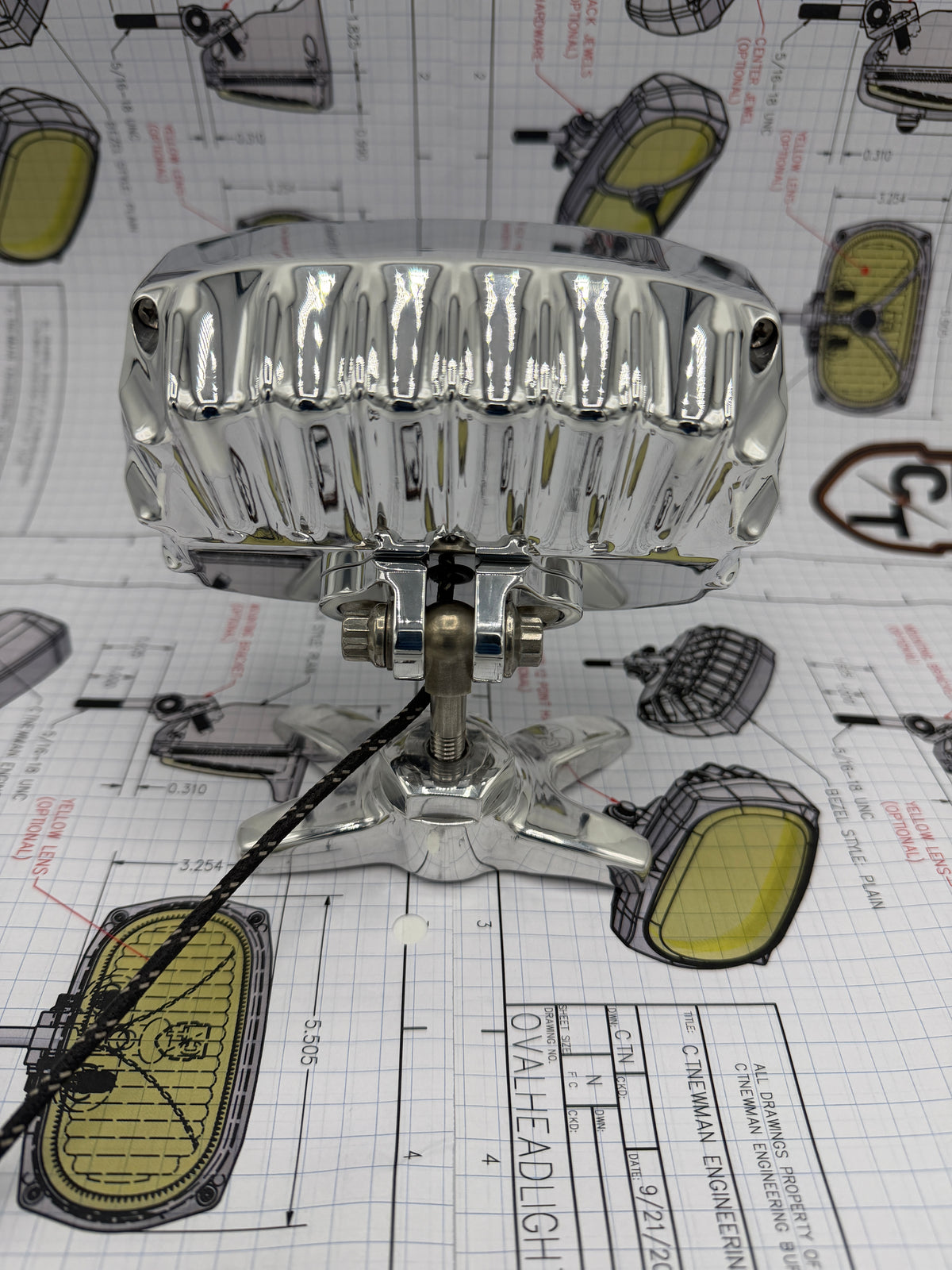 CTNEWMAN ENGINEERING OVAL HEADLIGHT DEMO UNITS