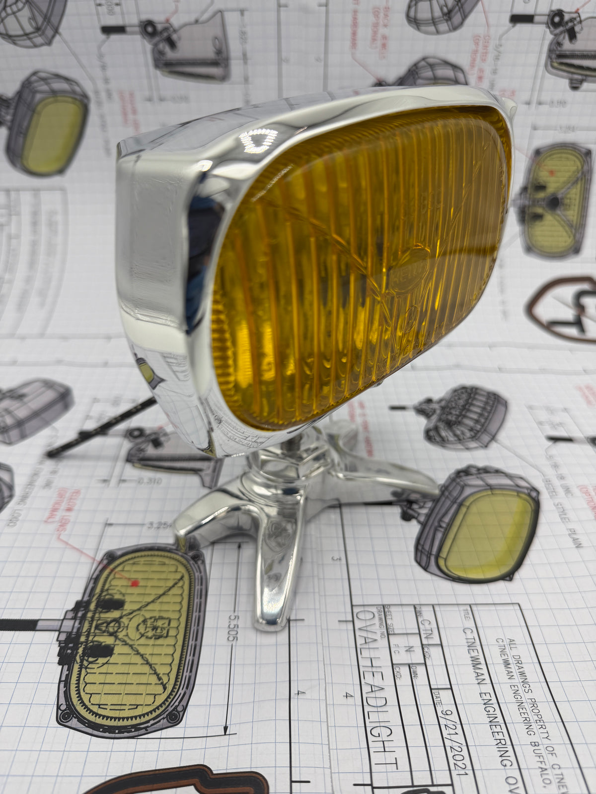 CTNEWMAN ENGINEERING OVAL HEADLIGHT DEMO UNITS