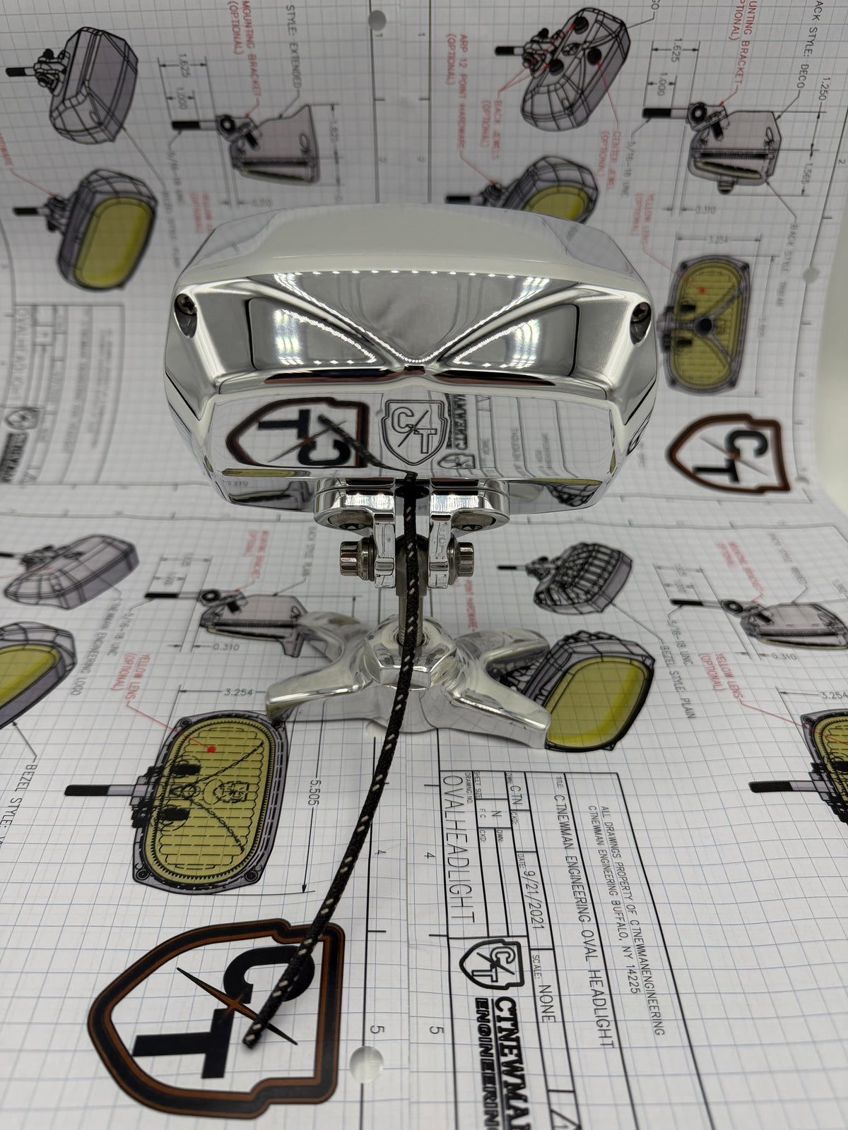 CTNEWMAN ENGINEERING OVAL HEADLIGHT DEMO UNITS