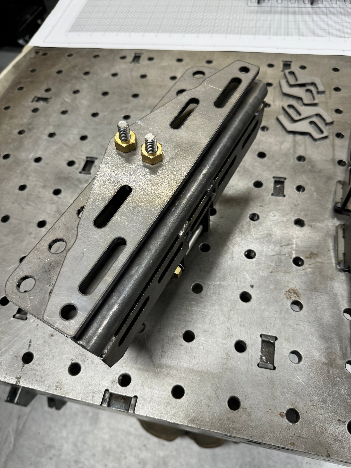 CTNEWMAN ENGINEERING SISSY BAR BENDING FIXTURE