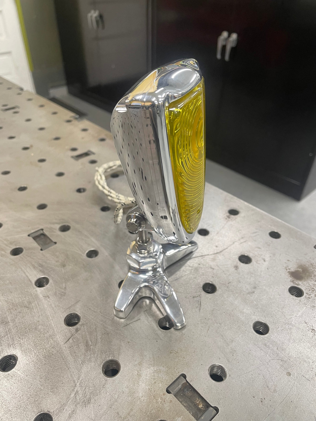 CTNEWMAN ENGINEERING SHIELD HEADLIGHT