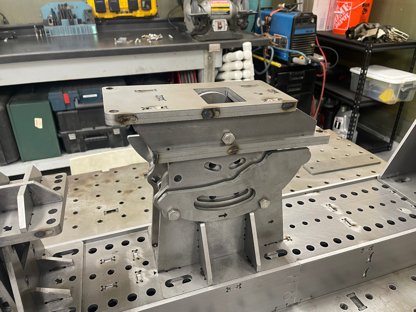 CTNEWMAN ENGINEERING BIG TWIN FRAME JIG (OPTIONAL ENGINE EXPANSION KIT)