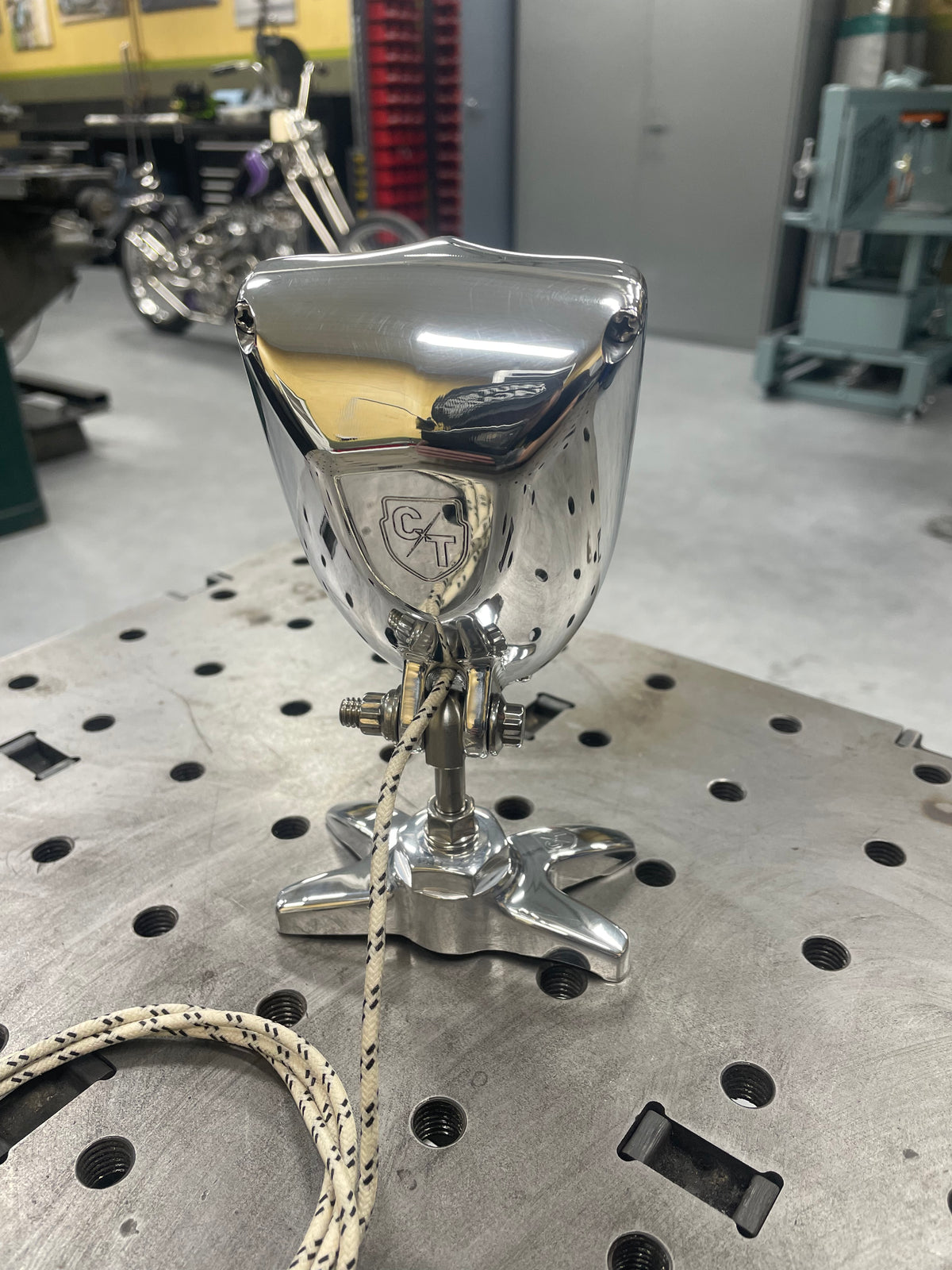 CTNEWMAN ENGINEERING SHIELD HEADLIGHT