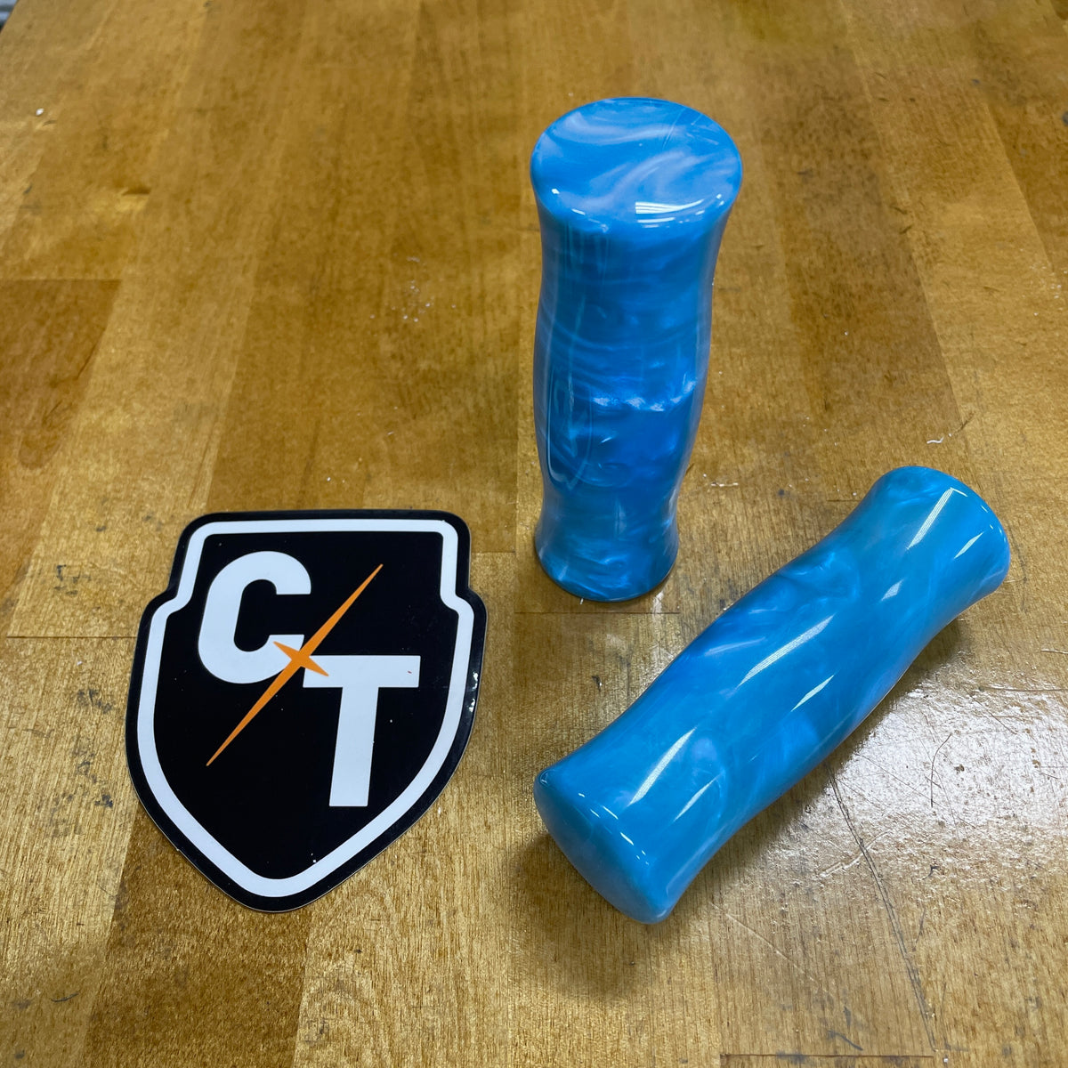 TWIN BLUE ACRYLIC CONTOUR GRIP