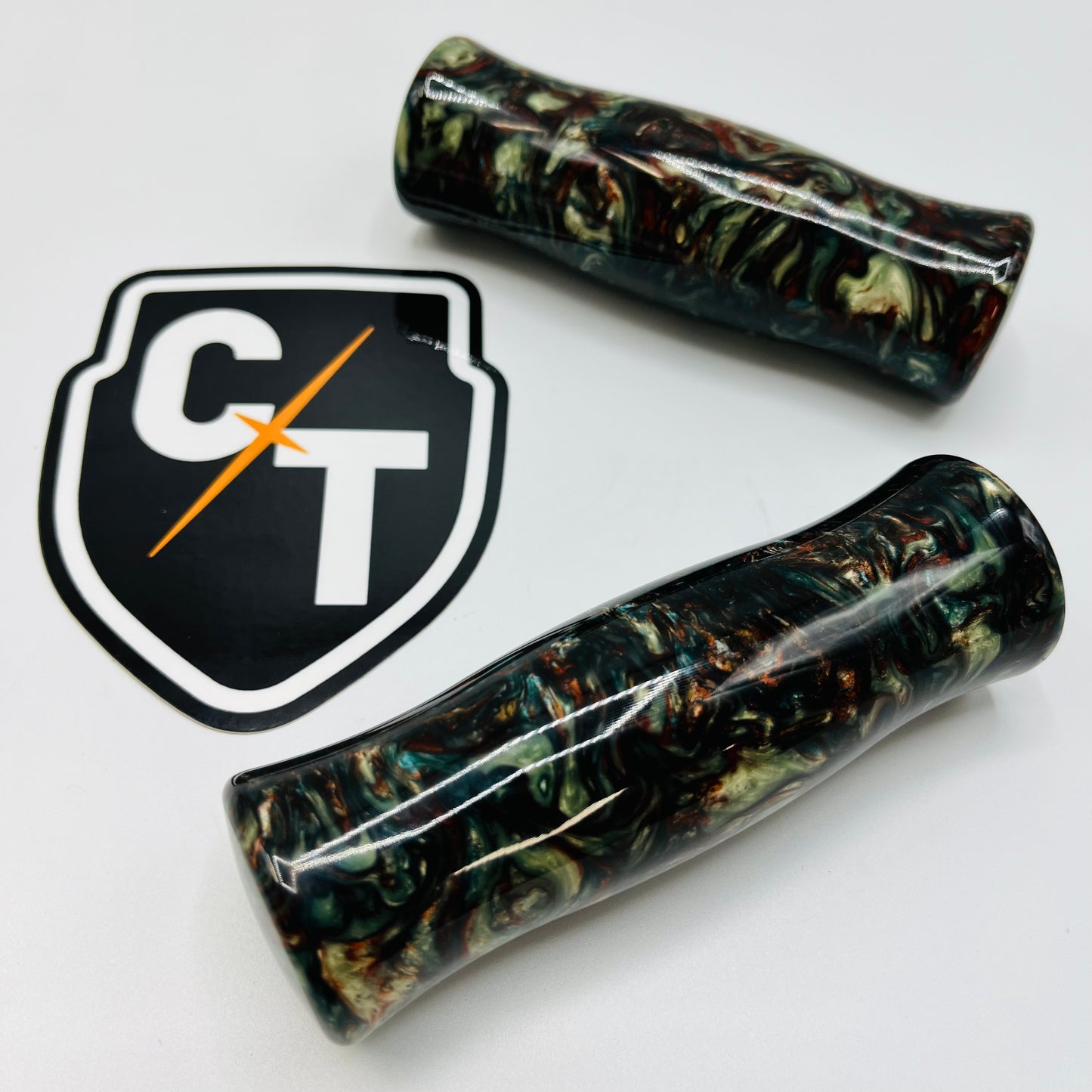 DUCK DYNASTY ACRYLIC CONTOUR GRIP