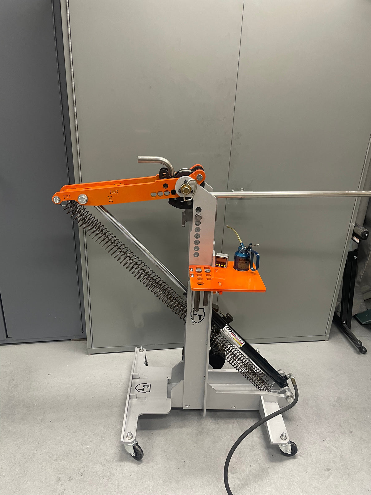 CTNEWMAN ENGINEERING TUBING BENDER