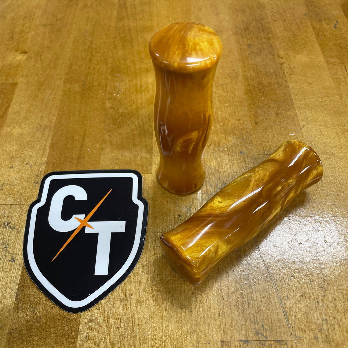 ORANGE SPARKLE ACRYLIC CONTOUR GRIP